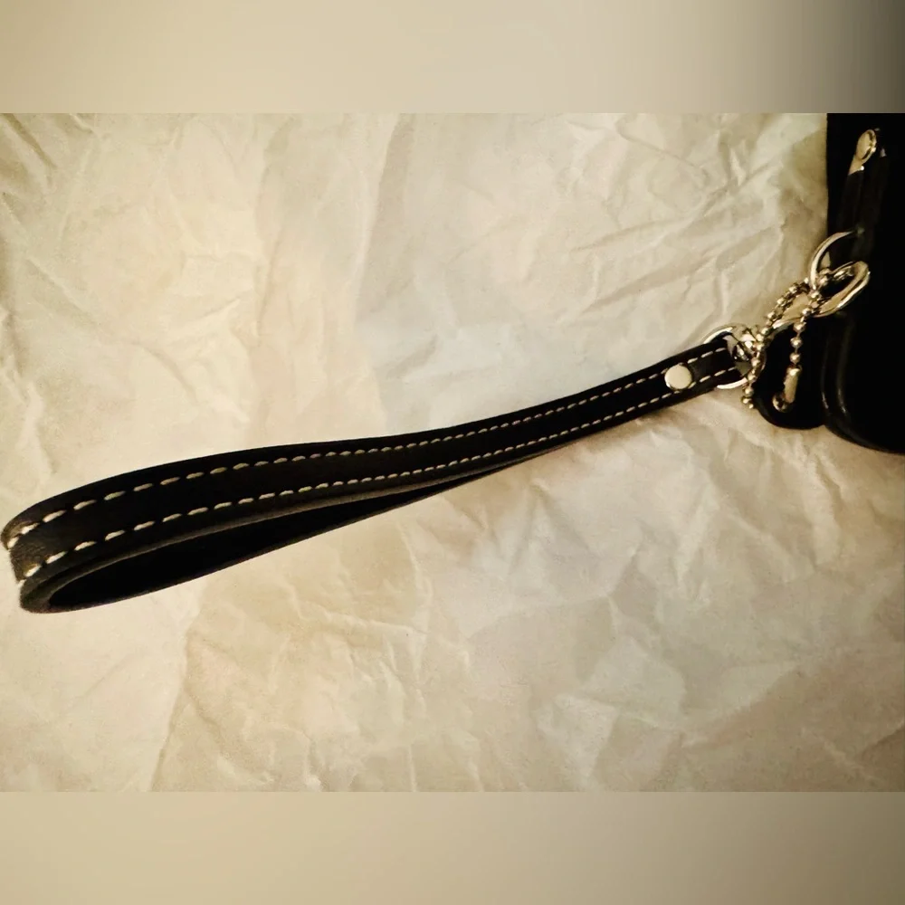 Coach rare vintage Y2K Soho Kisslock Wristlet signature jacquard leather - Picture 15 of 17